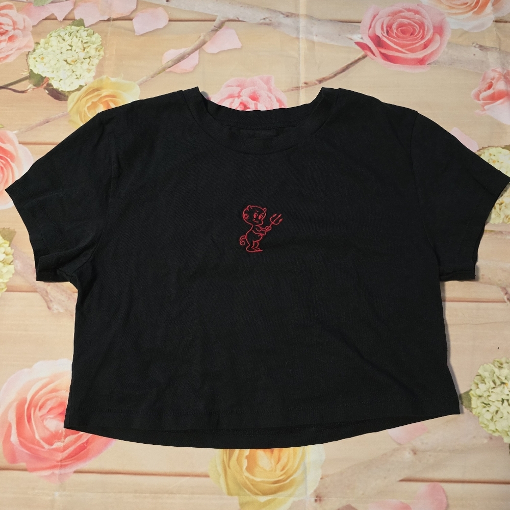 NWOT Lil devil cropped tshirt - Picture 2 of 5